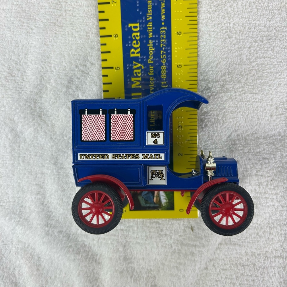 Set of 4 - VTG '87-90' ERTL U.S. MAIL Limited Edition Series die-cast bank cars. - Picture 16 of 16